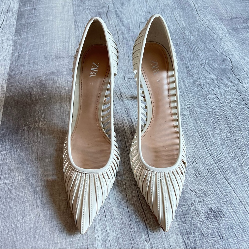 Zara Cream Strappy Stiletto Pumps Pointed Toe Heels EU 41